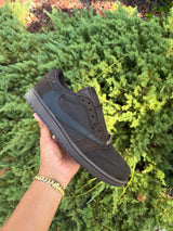 Jordan 1 Low Travis Scott Velvet Brown photo 2