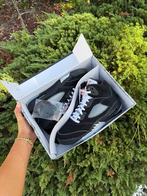 Jordan 5 Retro Black Metallic Reimagined