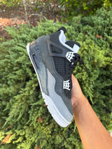 Jordan 4 Retro Fear photo 3