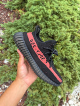 Adidas Yeezy Boost 350 V2 Core Red Size 7.5 photo 2