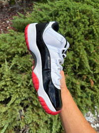 Jordan 11 Retro Low Concord Bred photo 4