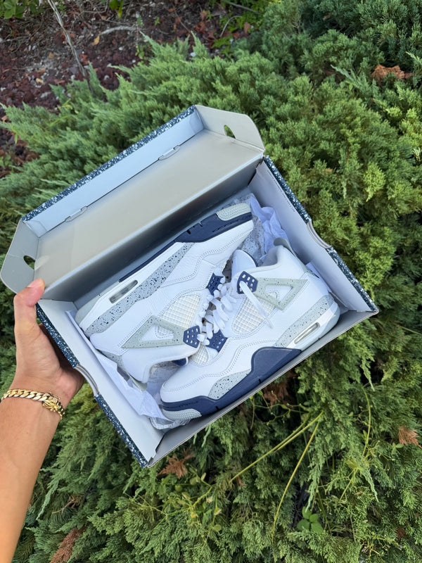 Jordan 4 Retro Midnight Navy