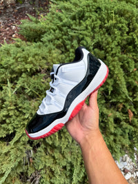 Jordan 11 Retro Low Concord Bred photo 2