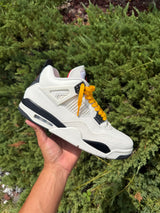 Jordan 4 Retro Flight Club photo 2