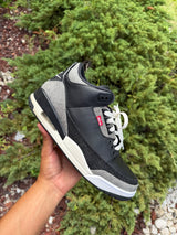 Jordan 3 Retro Levis Size 10.5 photo 3
