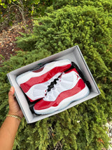 Jordan 11 Retro Cherry photo 1