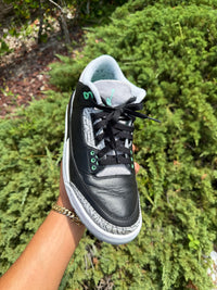 Jordan 3 Retro Green Glow photo 3