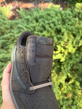 Jordan 1 Low Travis Scott Velvet Brown photo 4
