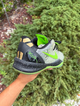 Kobe 8 Christmas 2013 photo 5