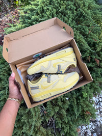 Nike Air Max 1 Travis Scott Saturn Gold photo 4