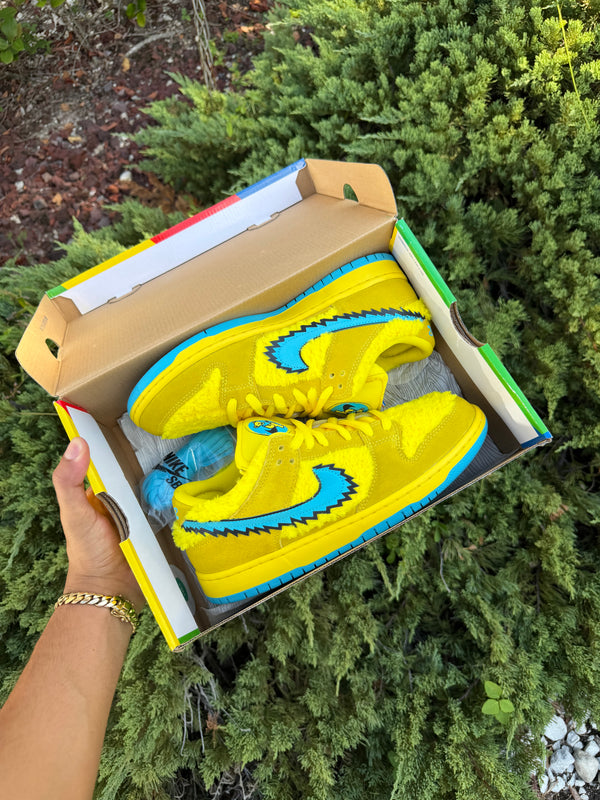 Nike SB Dunk Low Grateful Dead Opti Yellow