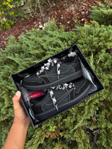 Jordan 1 Low Travis Scott Phantom photo 1