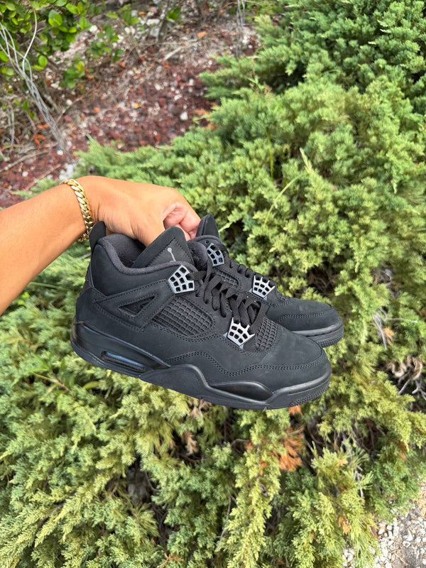 Jordan 4 Retro Black Cat (2025)